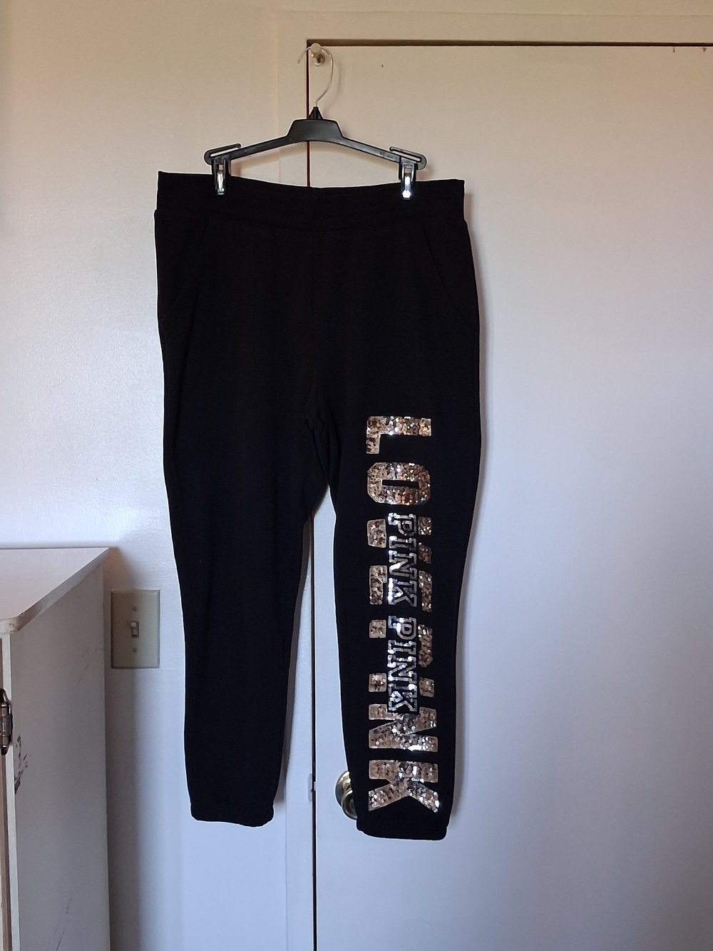 PINK (VS) Black Bling Joggers SizeLarge